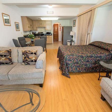 Windsong Guest Apartments Pembroke Kültér fotó