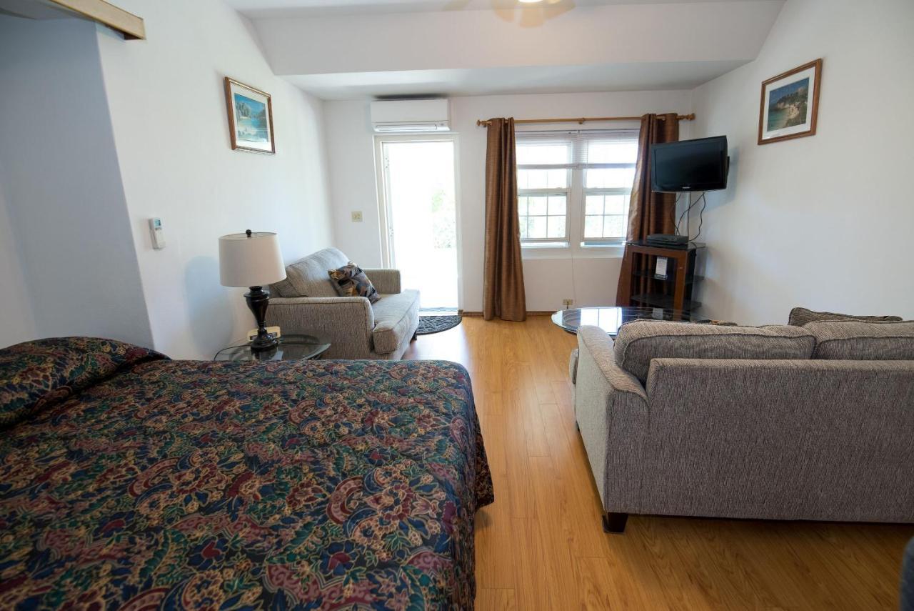 Windsong Guest Apartments Pembroke Kültér fotó